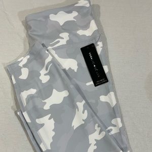 Yogalicious Lux Gray Camo Athletic Leggings